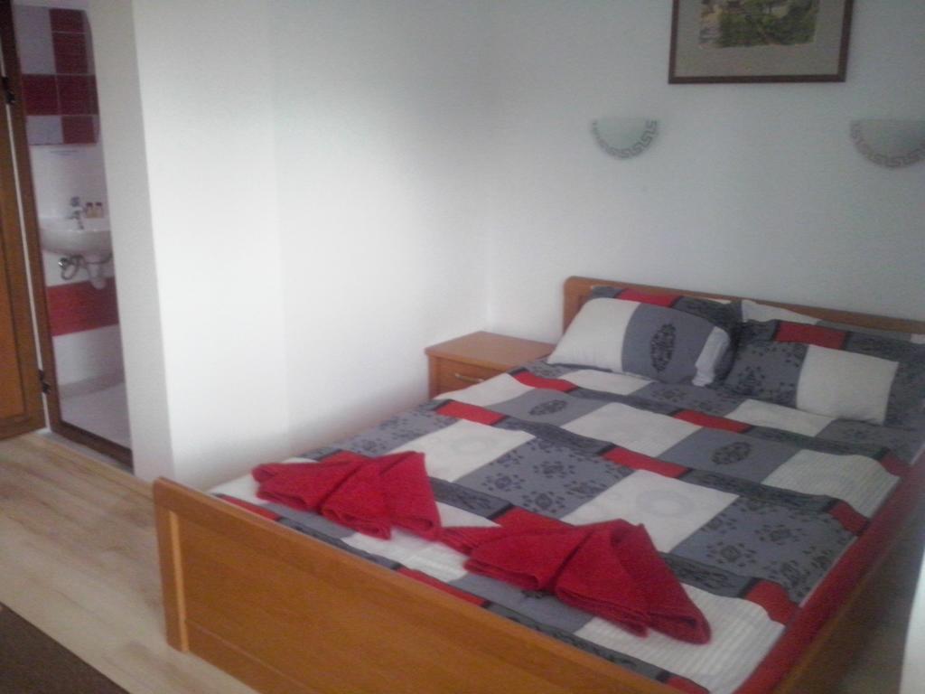 Guest House Friends Emen Pokój zdjęcie