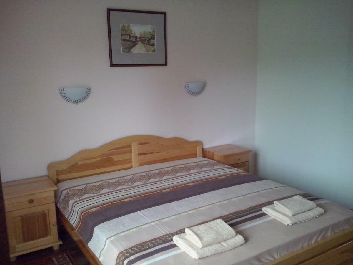 Guest House Friends Emen Zewnętrze zdjęcie