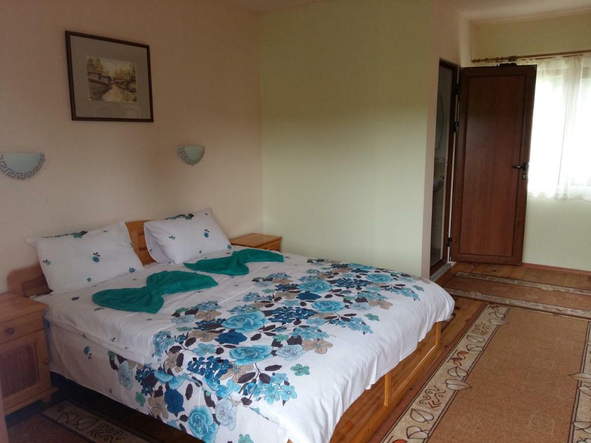 Guest House Friends Emen Zewnętrze zdjęcie