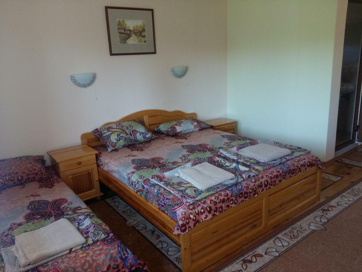 Guest House Friends Emen Zewnętrze zdjęcie